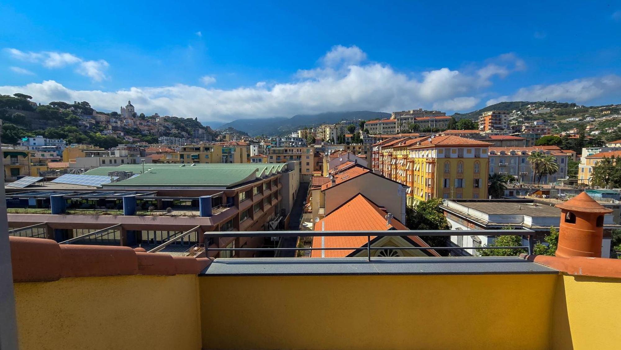 Centro Immobiliare Flagships Apartments Sanremo Exterior photo